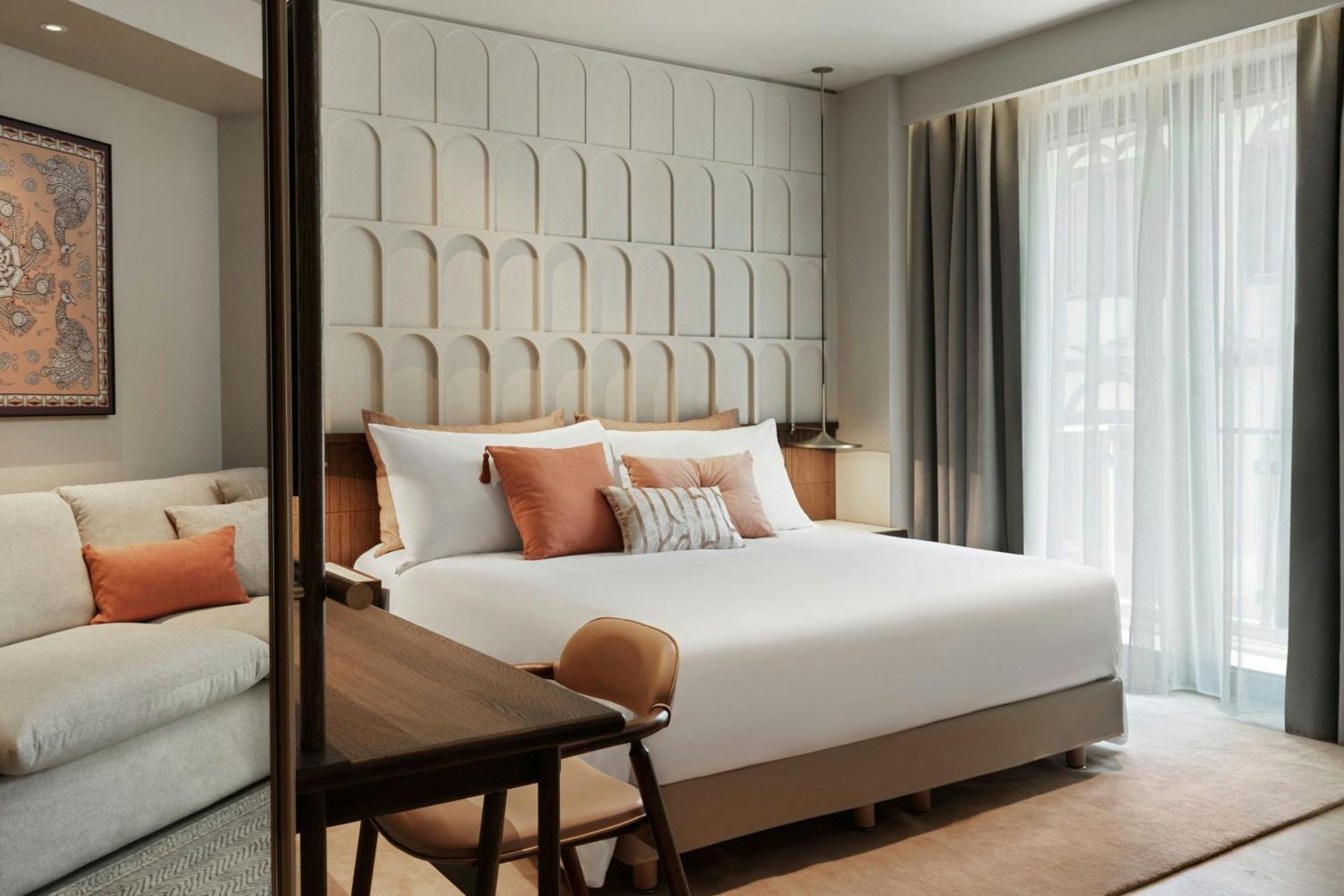 Hotel Monasty, Thessaloniki, Autograph Collection Exterior foto A bedroom at the hotel