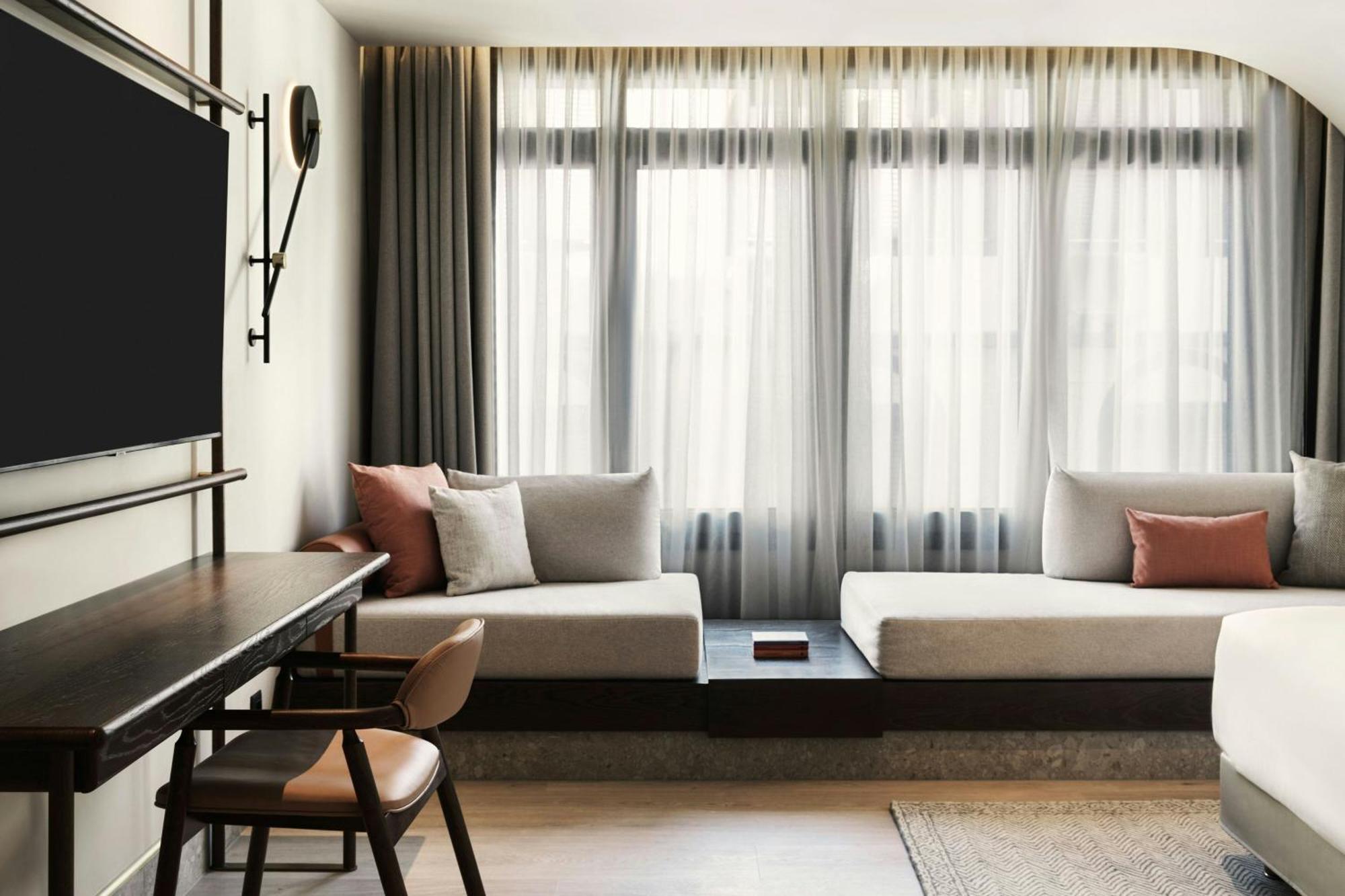 Hotel Monasty, Thessaloniki, Autograph Collection Exterior foto A room at the hotel