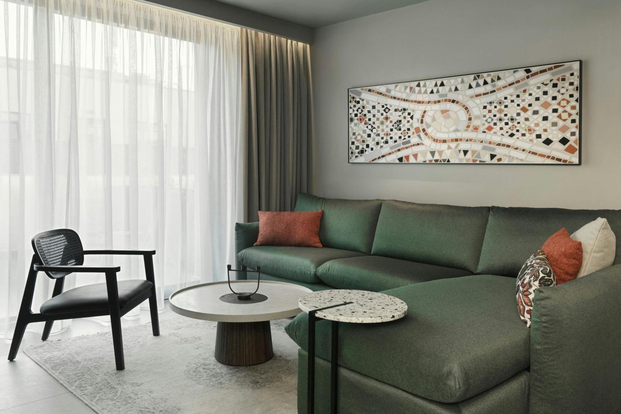 Hotel Monasty, Thessaloniki, Autograph Collection Exterior foto A living room